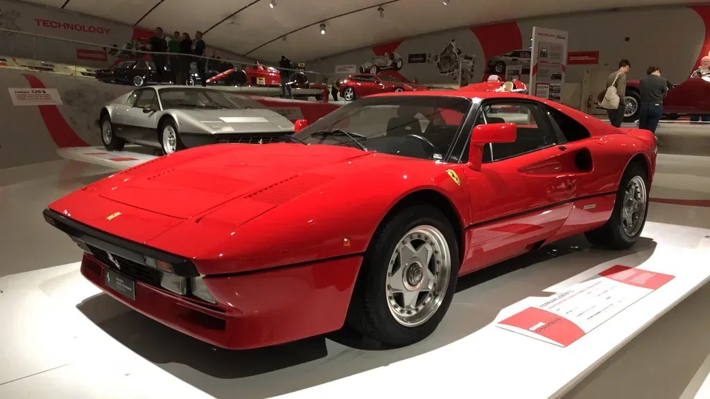 ferrari-288-gto-e1733863076550.webp