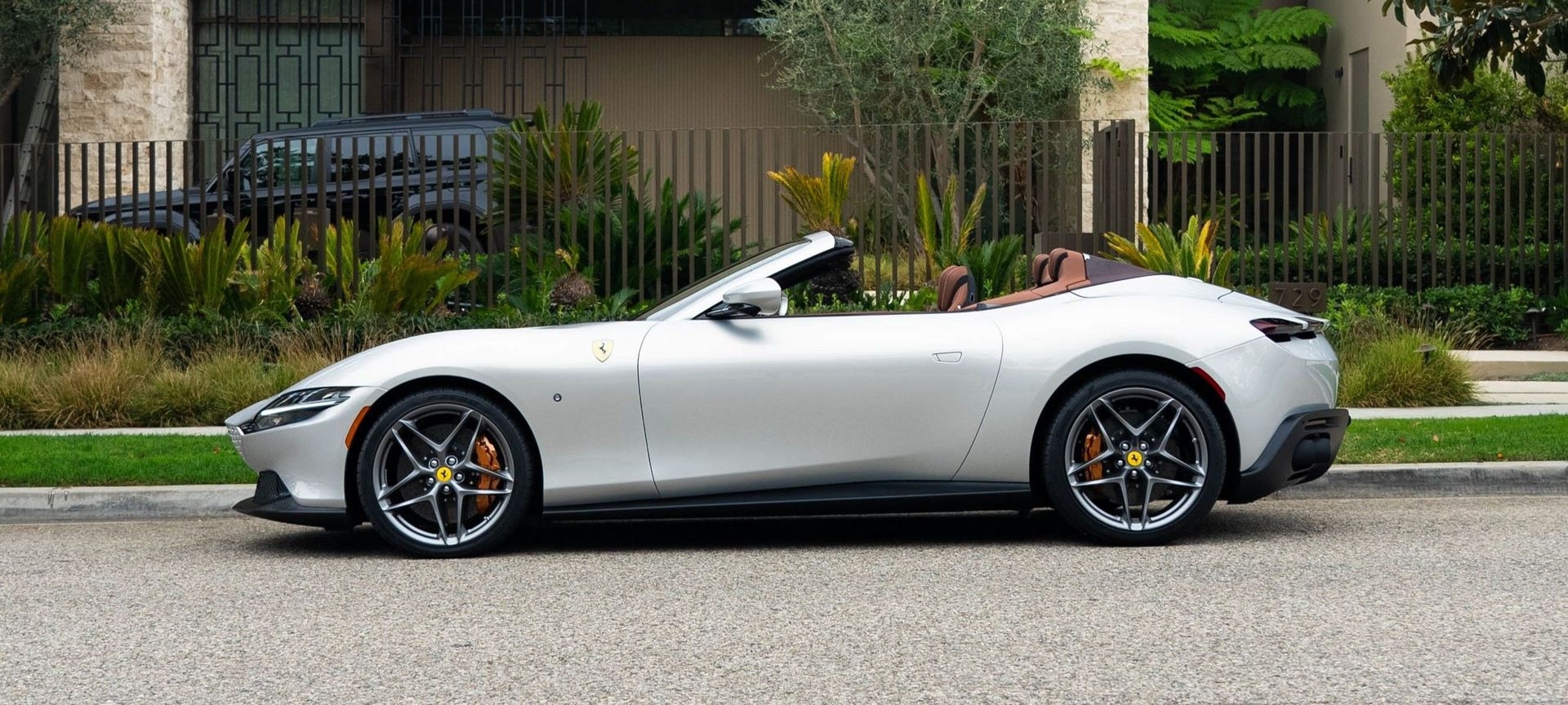 2024 Ferrari Roma Spider 305568 (5).jpg